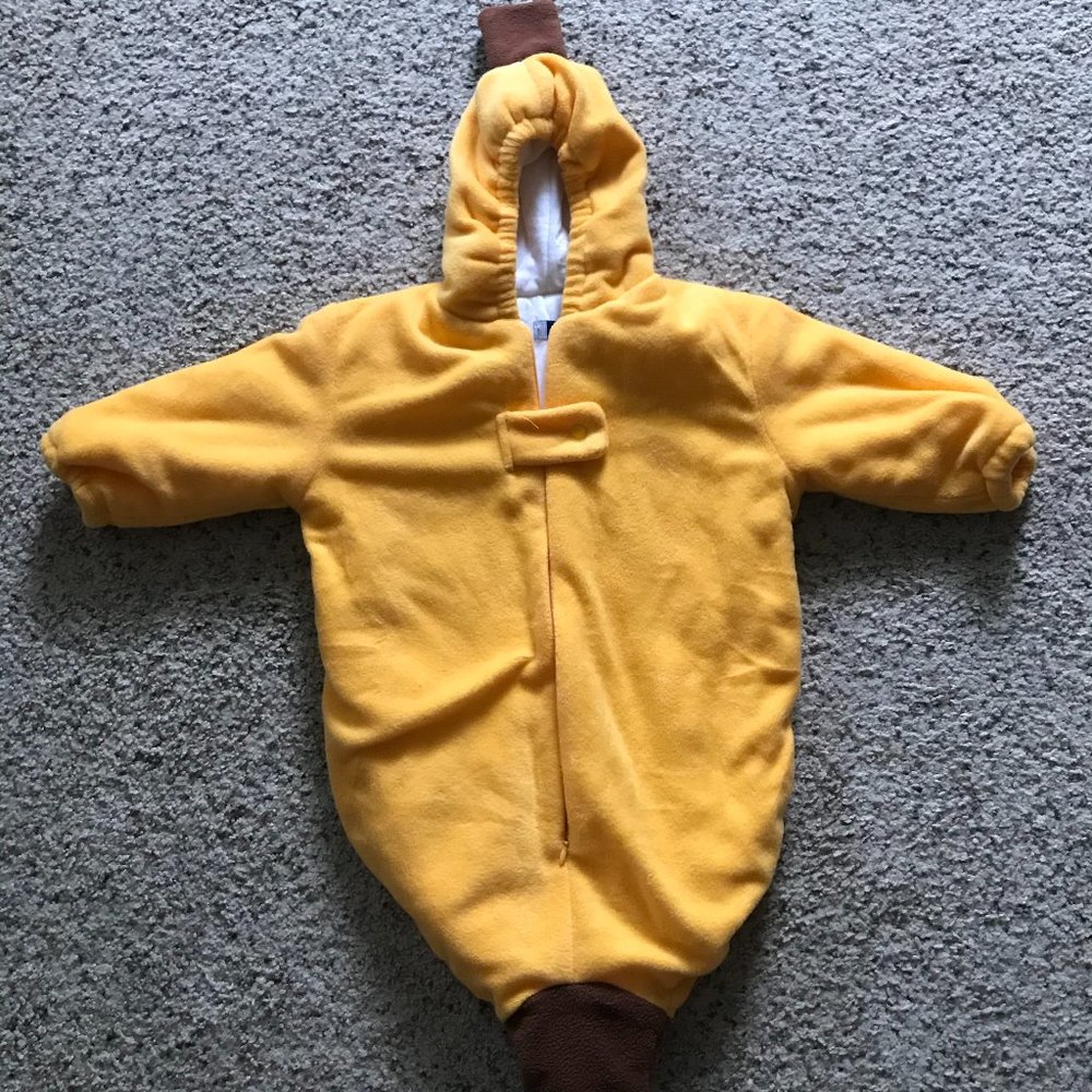 Infant banana costume